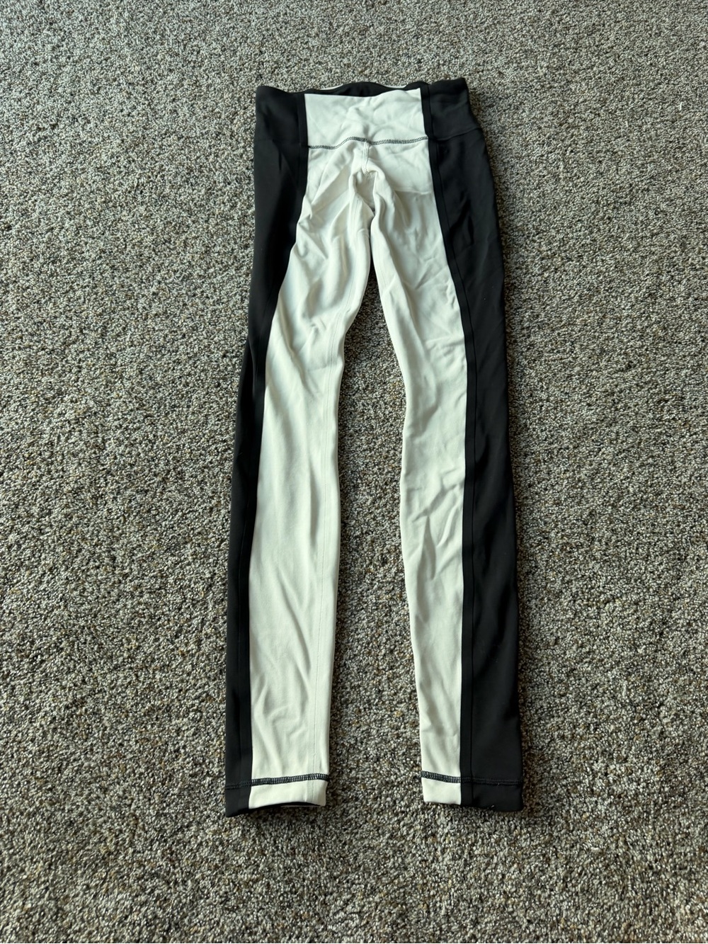 Lululemon Size 4 Black White Colorblock Full Length Leggings Yoga Pants Rare